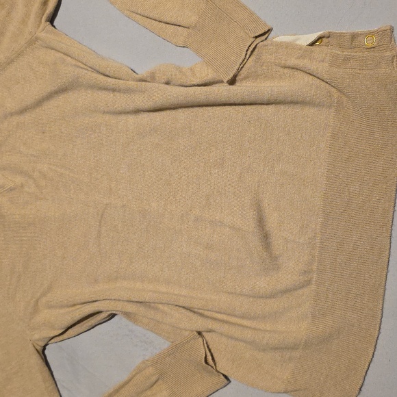 Banana Republic Tan Crew Neck Sweater Classic Knit - Picture 3 of 8